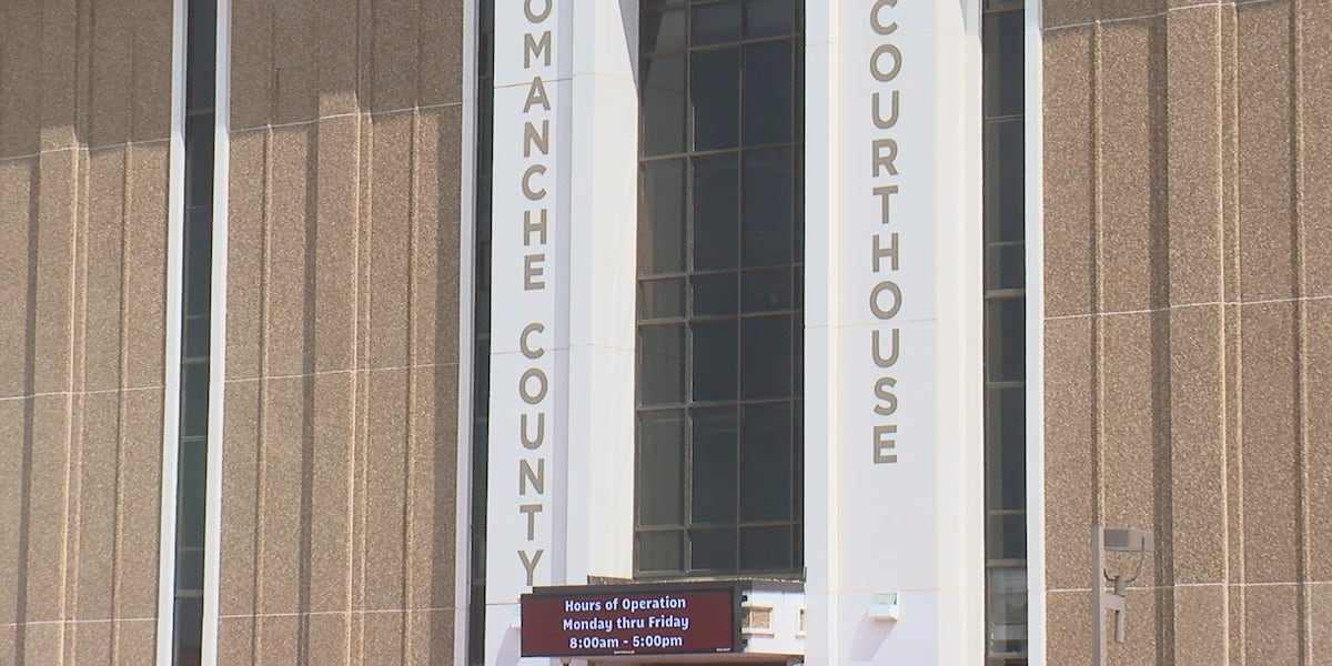 Comanche County Courthouse, offices to close for Labor Day