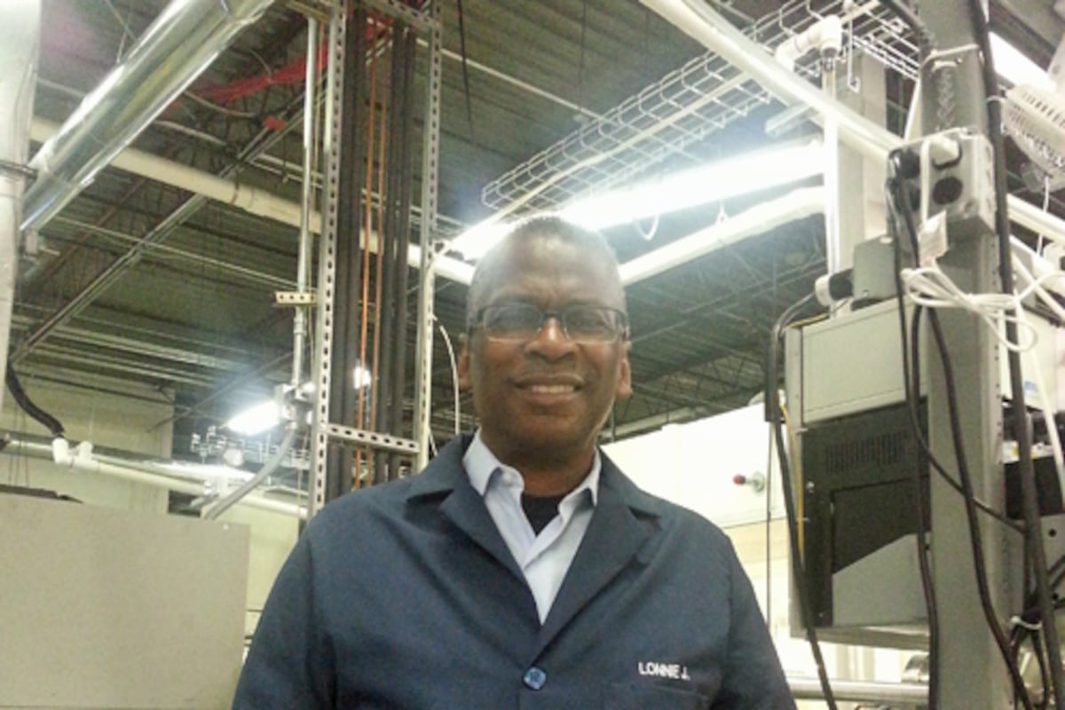 W. Johnson Inventor Lonnie Johnson: Inventor of the super soaker