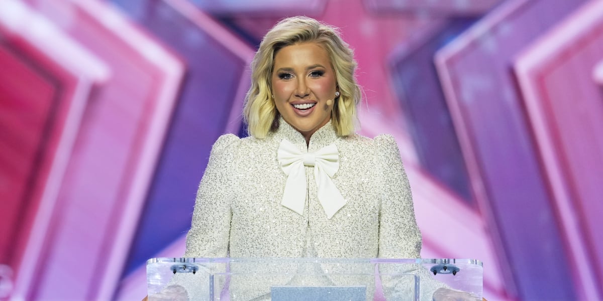 Kswo Reporters Savannah Chrisley pregnant, expecting first child with fiancé Jason