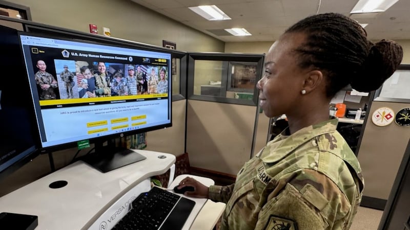 Army R Pac Website U.S. Army Human Resources Command unveils modernized website