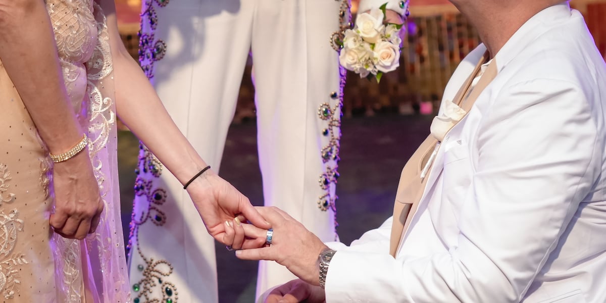 Kswo Widow searches for lost wedding ring when husband dies 3 days after ...