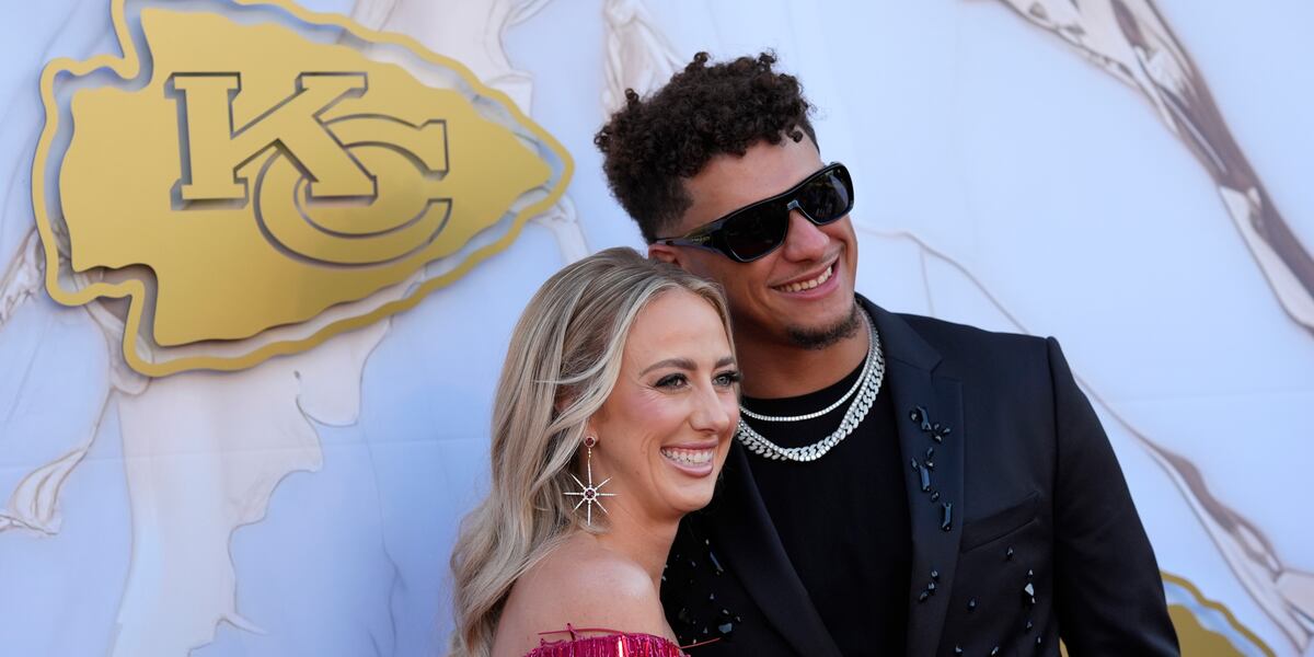 Patrick, Brittany Mahomes announce baby No. 3