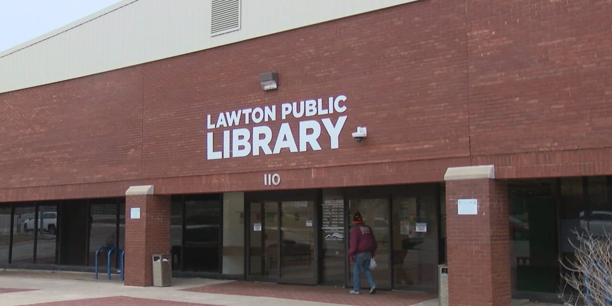 Arvest Bank holds finance classes at Lawton Public Library Arvest Bank holds finance classes at Lawton Public Library