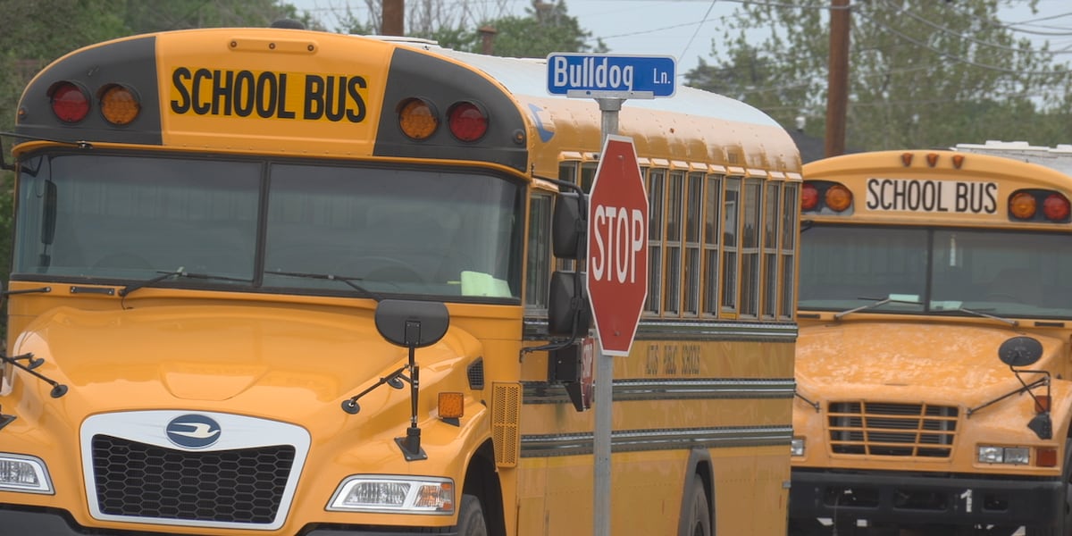 Altus Public Schools receives Purple Star award for second time