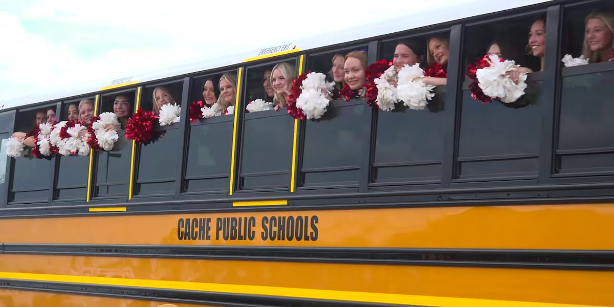 Cache Public Schools unveils new electric buses