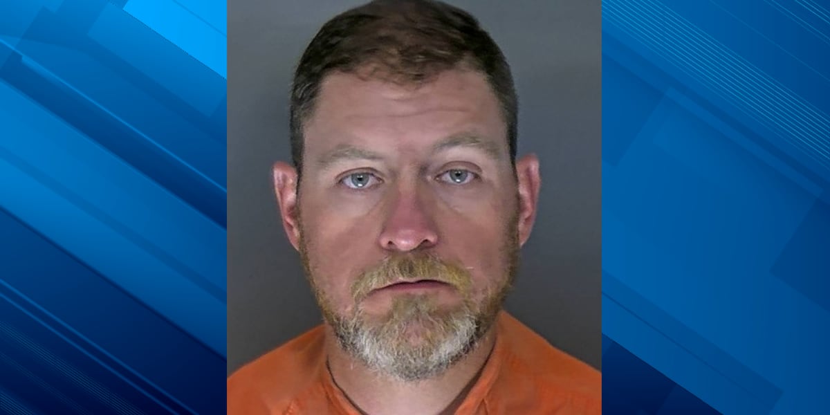 Database Connection Map Former clerk of court accused of bumping his salary on 44 paychecks ...